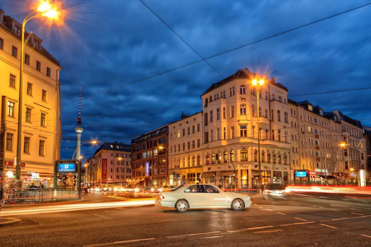 A Stylish Apartment In The Center Of True Berlin Luaran gambar